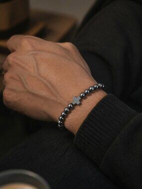 3/$35 NWT Men’s Hematite Beaded Cross Bracelet Gunmetal Metallic Stretch Charm